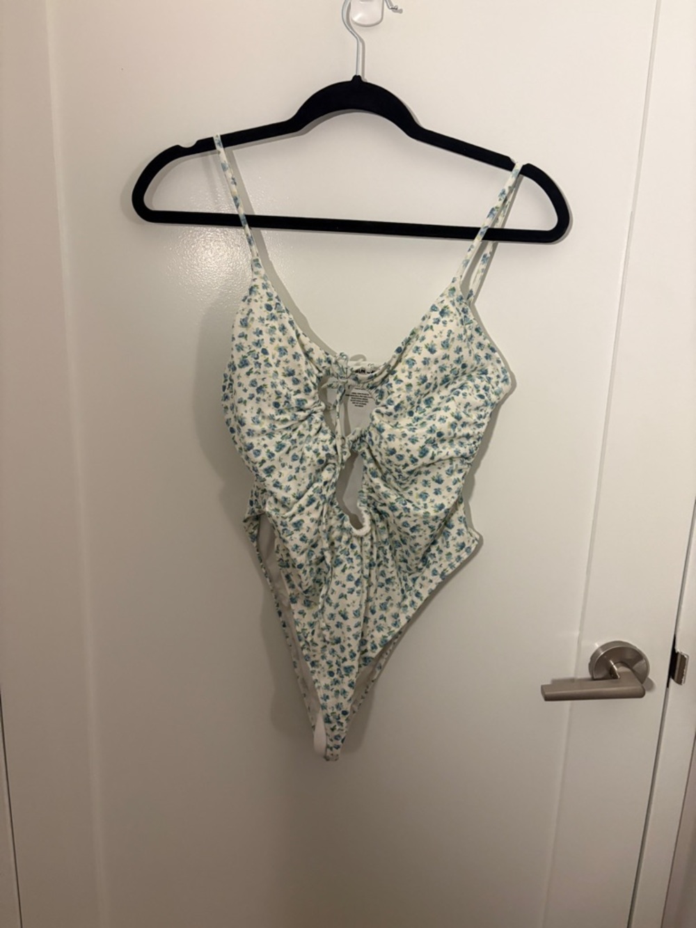 PacSun Swim White Floral Ditsy one piece swim